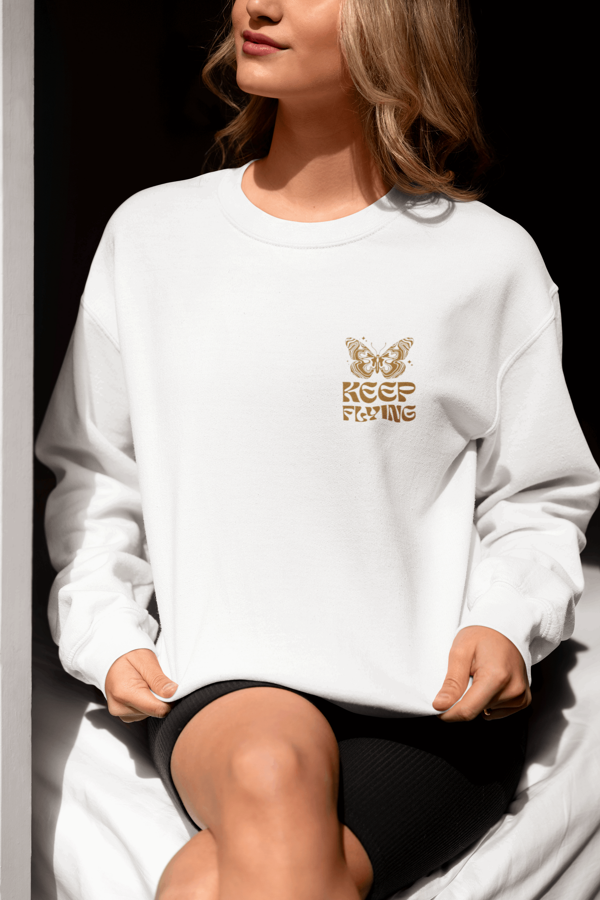 Crewneck Sweatshirt Keep Flying